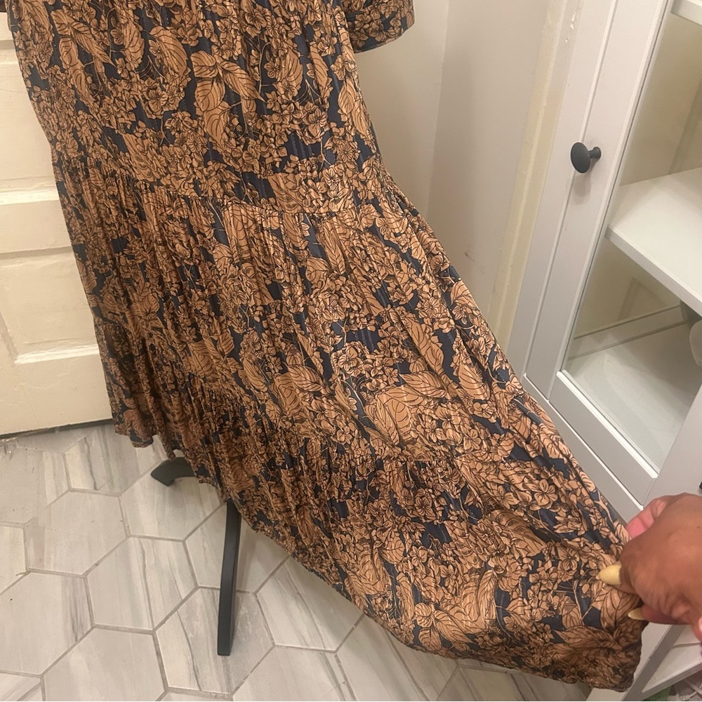 Lollys Laundry Copenhagen Netallic Drop Waist Tiered Floral Print Midi Dress - Picture 6 of 14